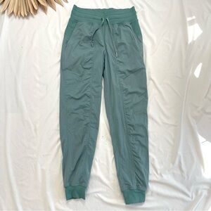 Lululemon Athletica Dance Studio Mid-Rise Jogger Full Length Crater Blue Pants 4